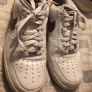 Nike Air Force 1