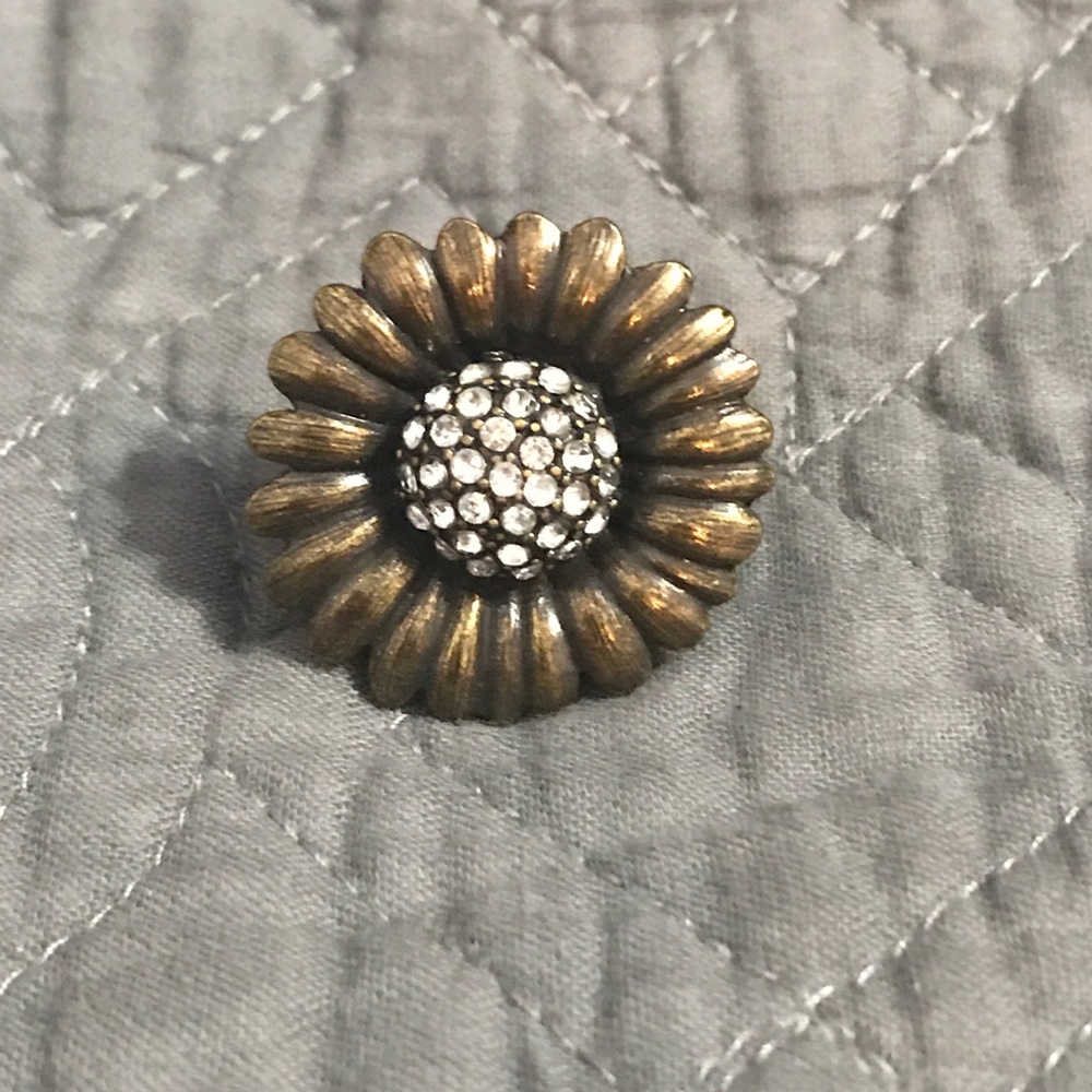 Flower ring