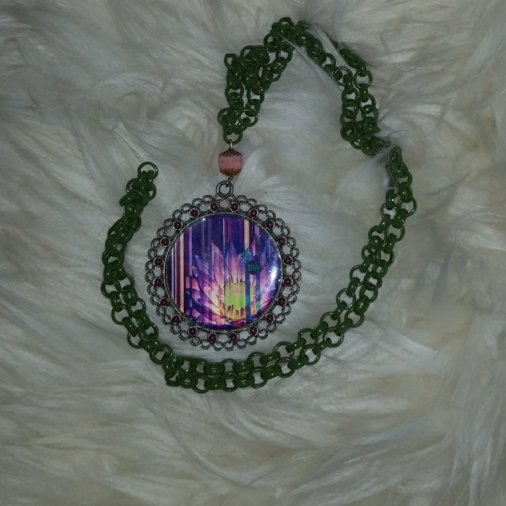 Long lotus necklace