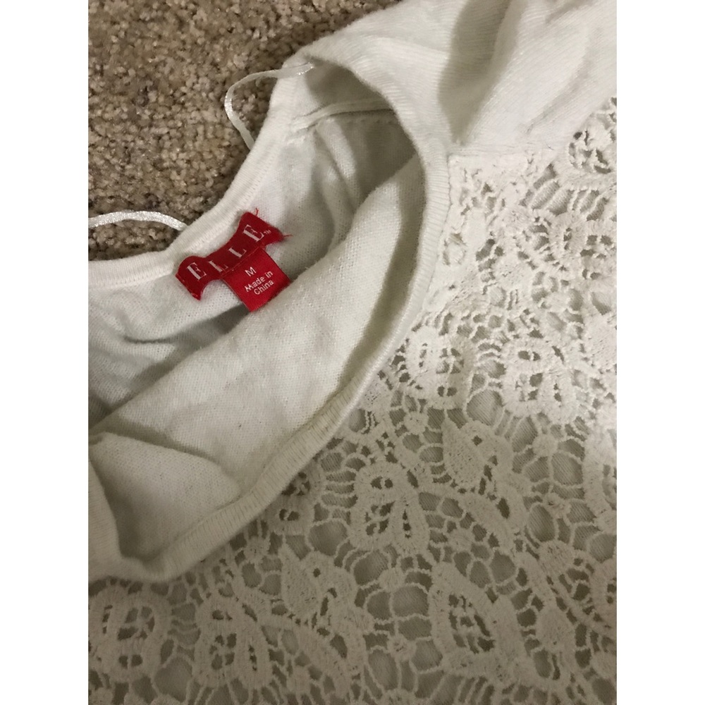 Long sleeve lace top✨ - Picture 3 of 3