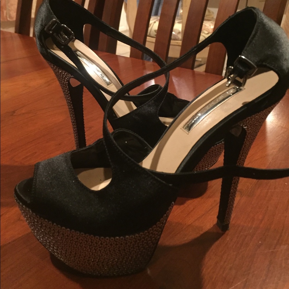 H By Halston Heels