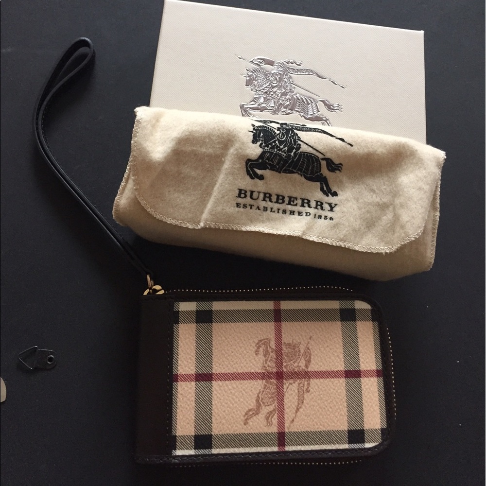 Authentic Burberry wrislet!