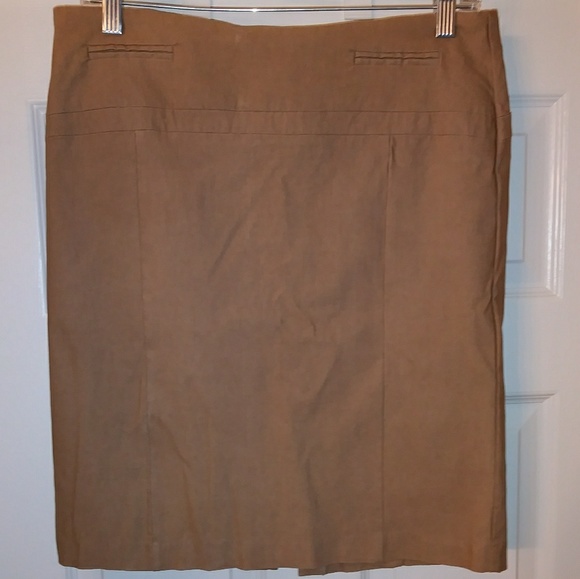 SOLD π Pencil Skirt π - Picture 3 of 3