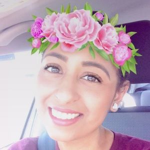 Meet your Posher, Gina