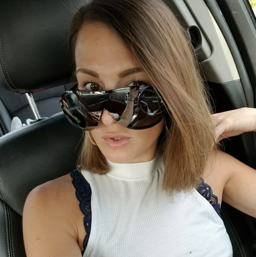 Meet your Posher, Erin