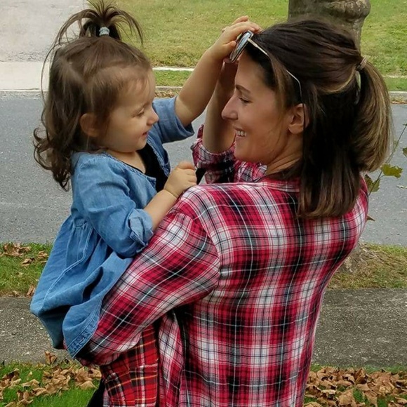 Meet your Posher, Erin - Picture 5 of 5