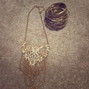 Necklace and braclets set