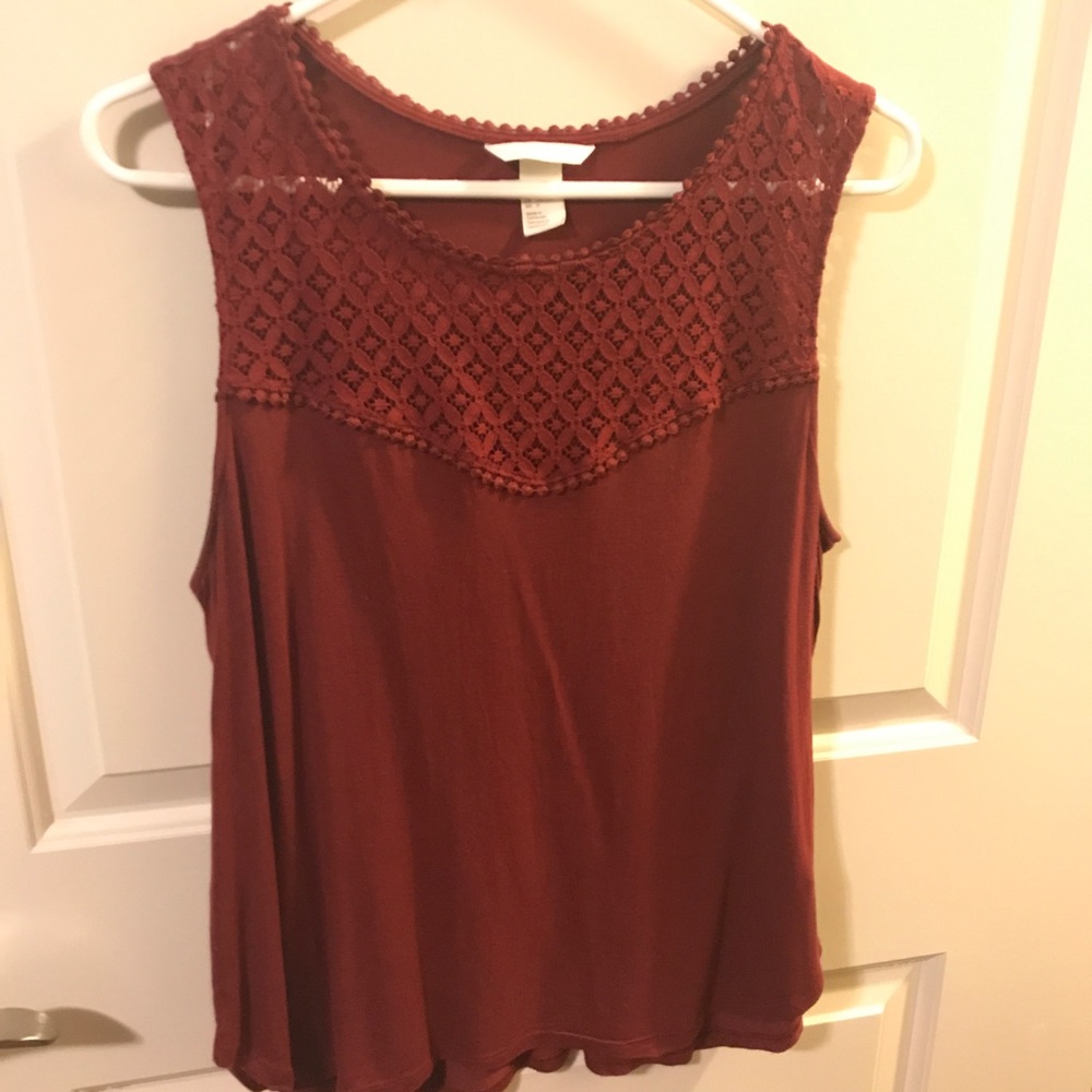 Maroon lace tank