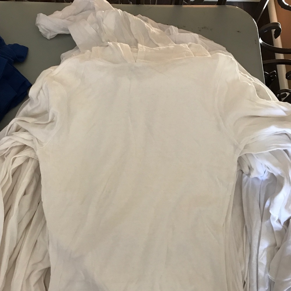 Long sleeve thin T shirt W/ hoodie for women