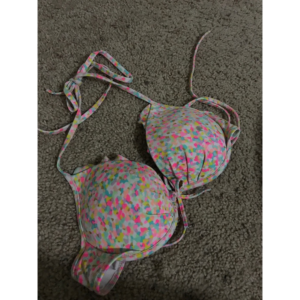 SALE| LIMITED TIME💕 VS PushUp Swim Suit Top