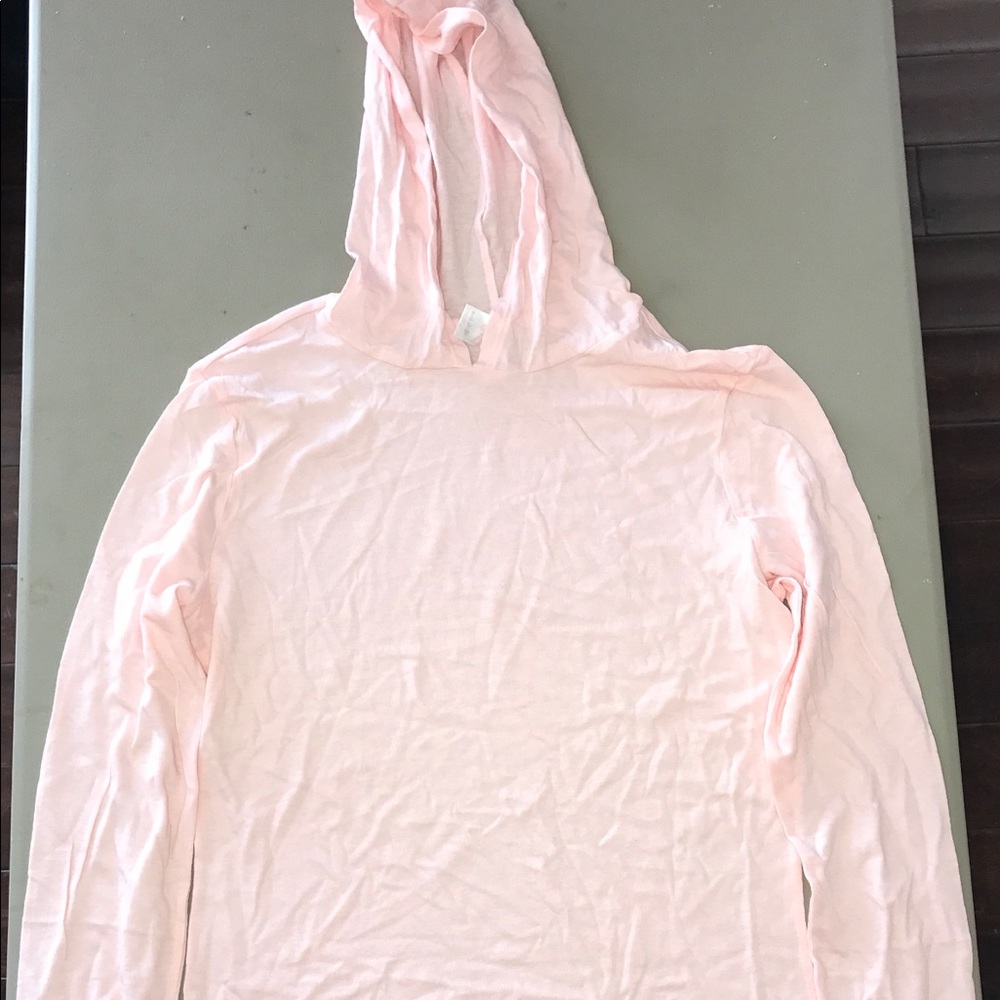 Long sleeve thin T shirt W/ hoodie for women