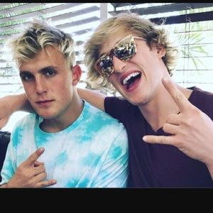 Meet your Posher, Alexa