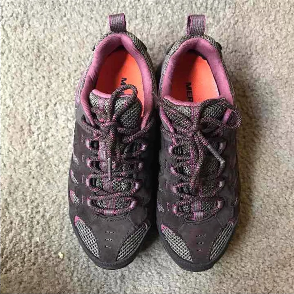 Merrel Shoe - Picture 2 of 3