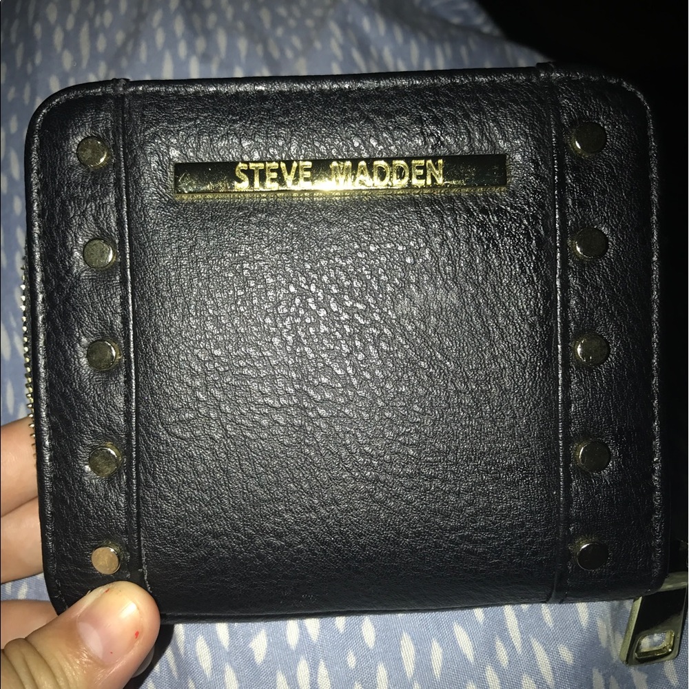 SOLD!!!!!!!!!!!!Steve Madden wallet