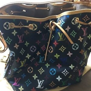 Louis Vuitton multicolored petit noe in black