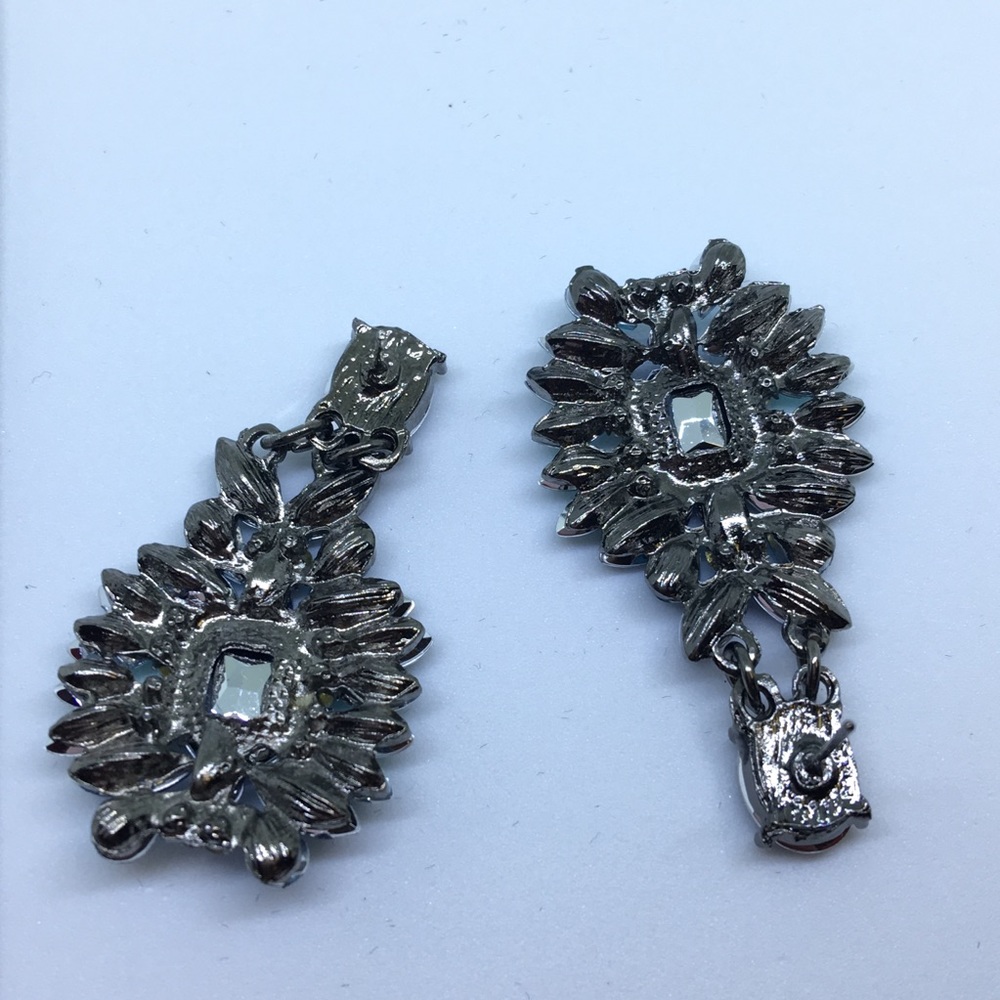 Beautiful Chandelier Earrings "the blues" - Picture 3 of 7