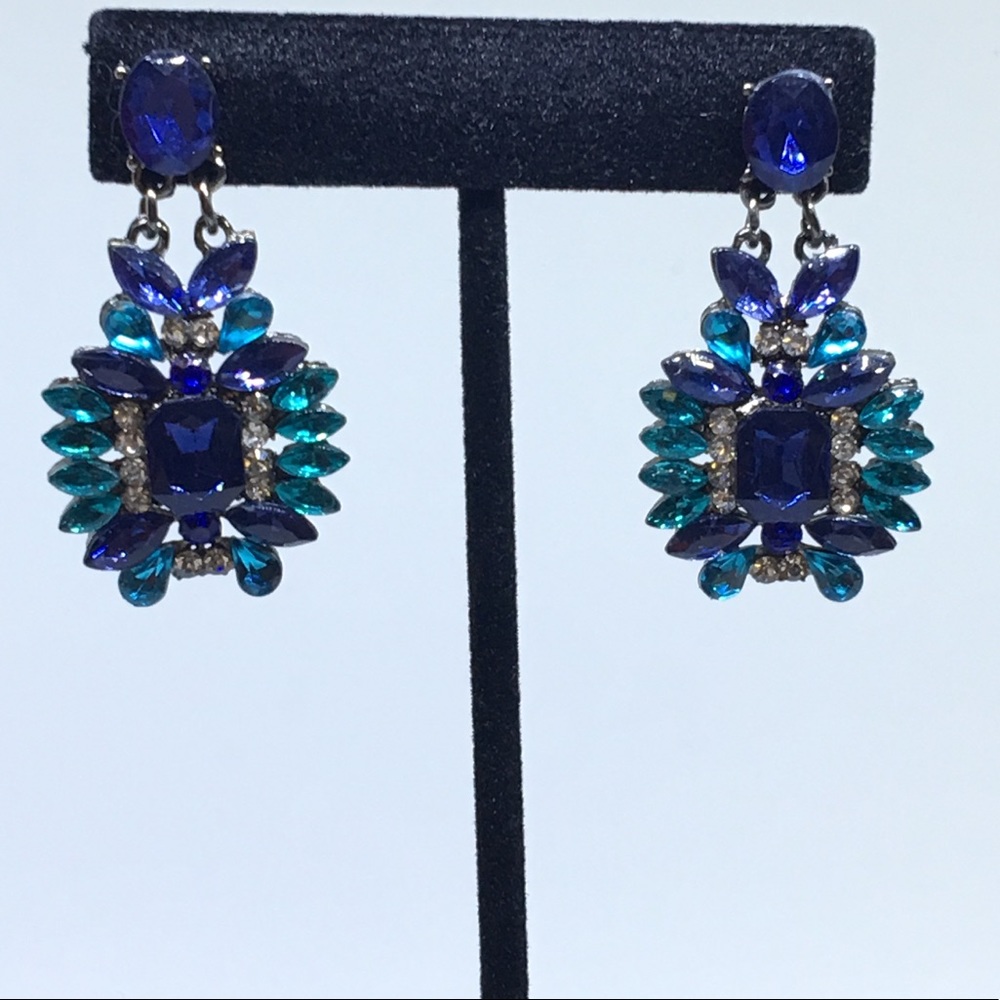 Beautiful Chandelier Earrings "the blues" - Picture 5 of 7