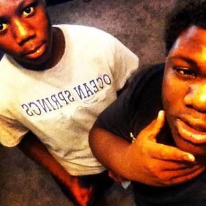 Meet your Posher, Logan