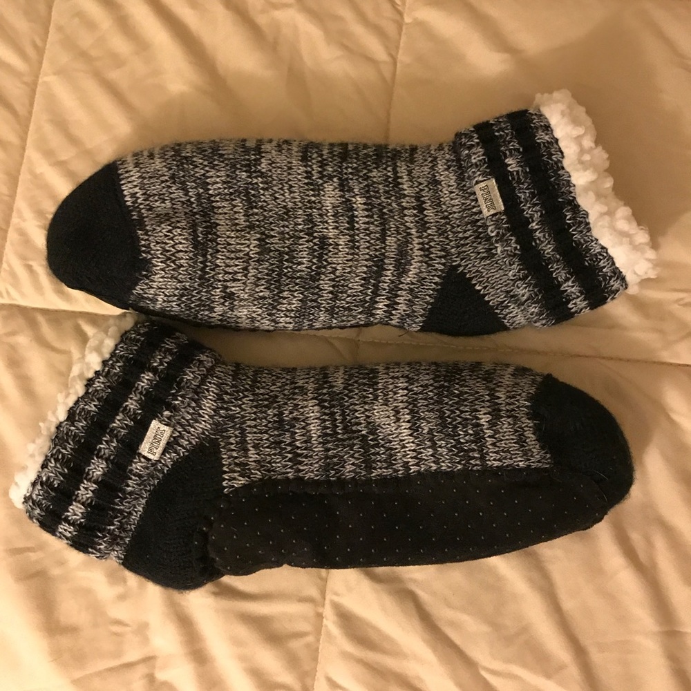 NWOT Victoria's Secret Pink Slippers