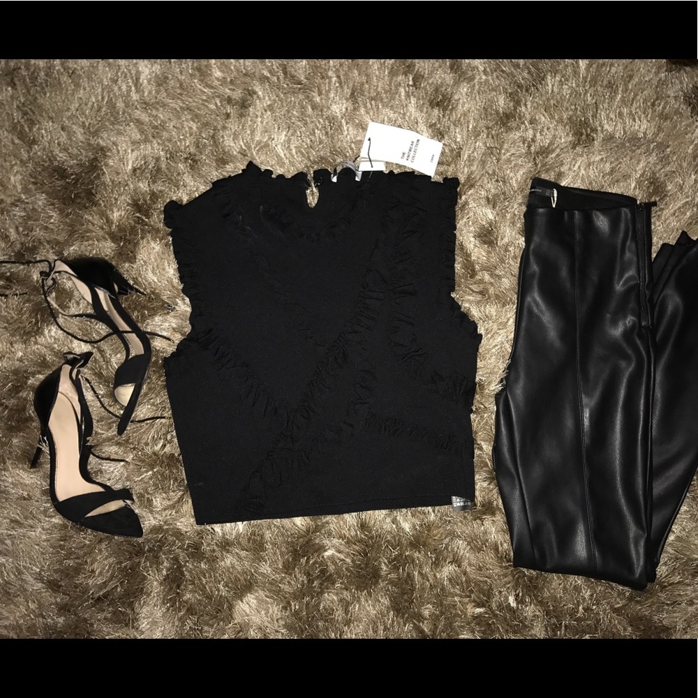 NWT ZARA sweater knit Top