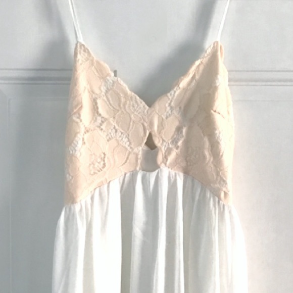 Floral Cutout Bryce Maxi DRESS - Picture 5 of 5