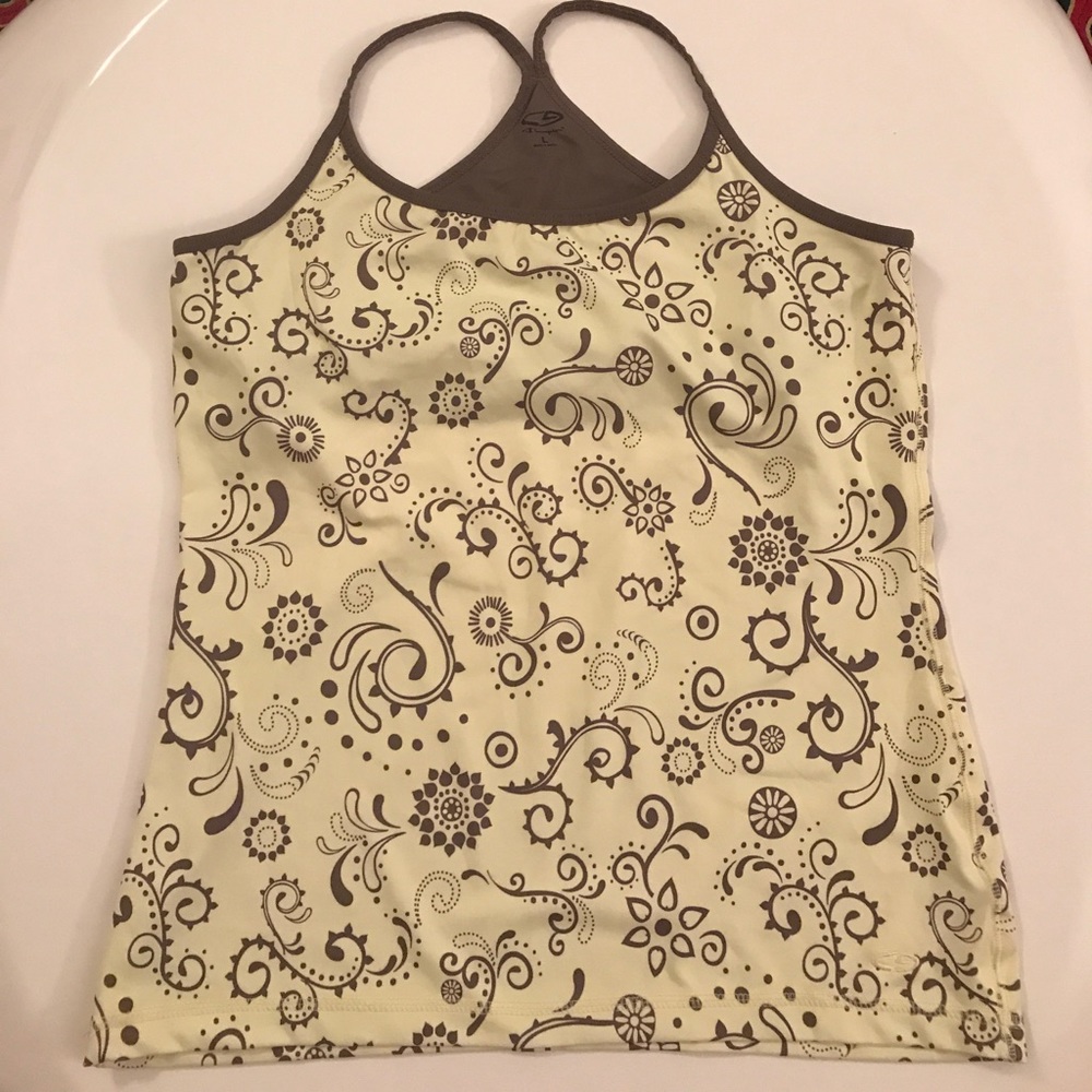 Champion sport top, size L