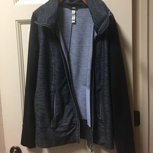Lululemon wind breaker