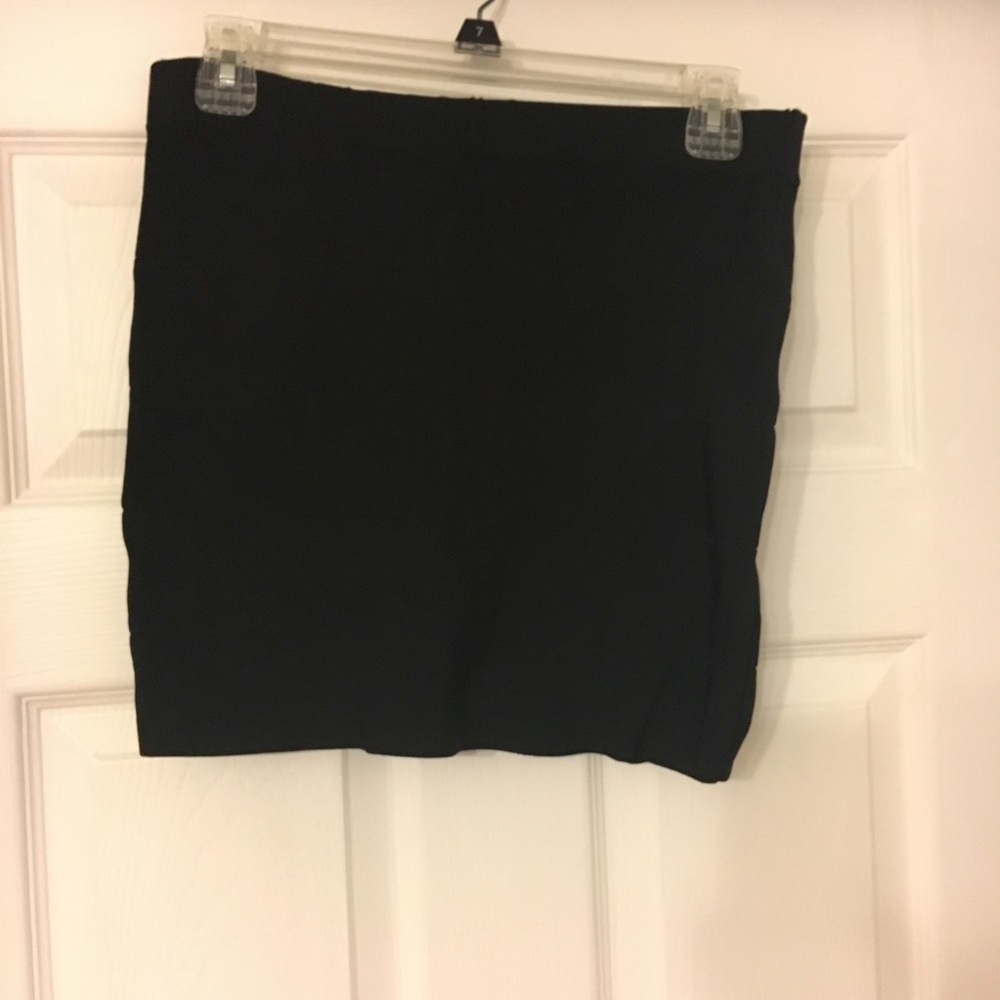Black pencil skirt