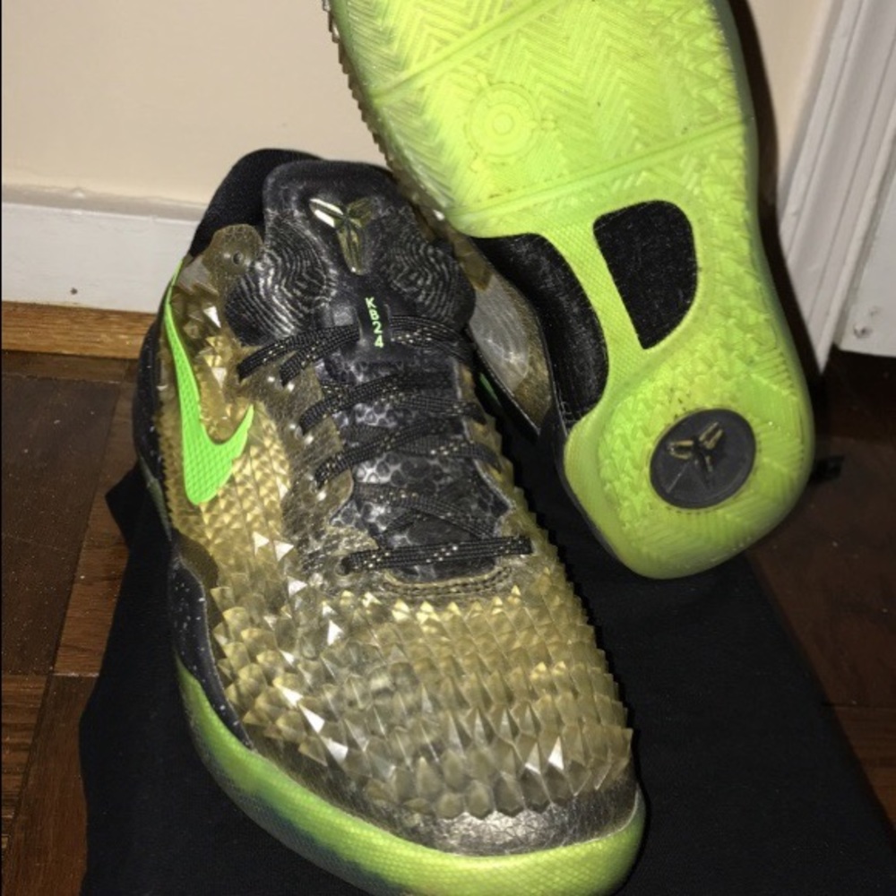 Christmas Kobes