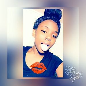 Meet your Posher, Arì