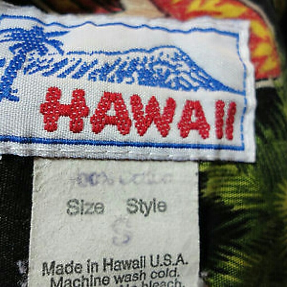 HAWAII BRAND mens HAWAIIAN Shirt. Small - Picture 3 of 3