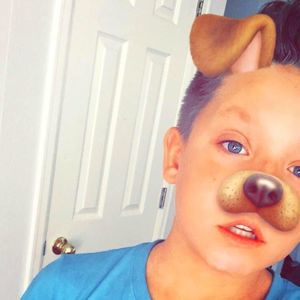 Meet your Posher, Conner