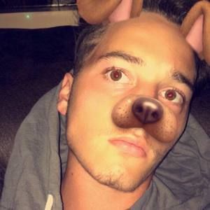 Meet your Posher, Hunter