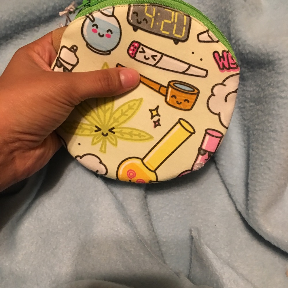 Small makeup bag - Picture 4 of 4