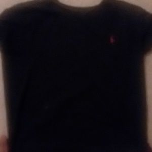 Hello, I'm selling a black t shirt froRalph Lauren