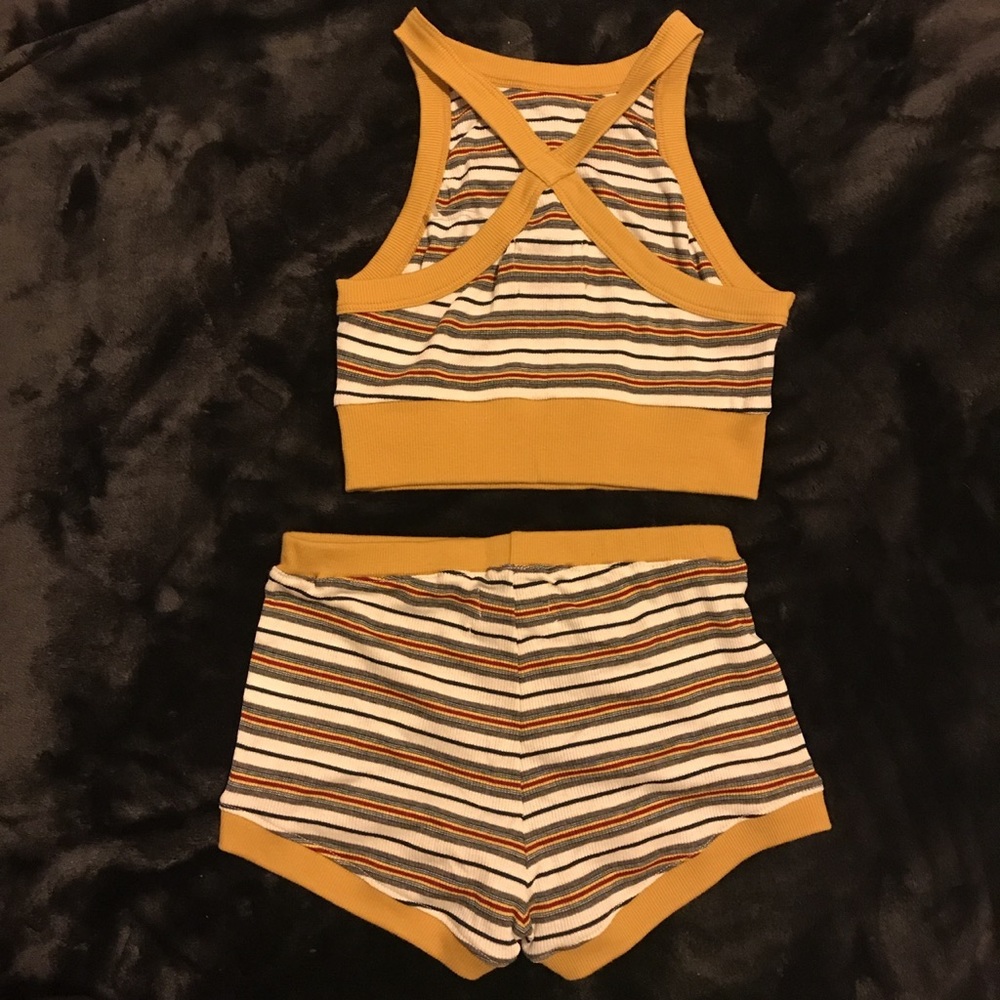 SUPER CUTE 80s Inspired Knit 2 Piece