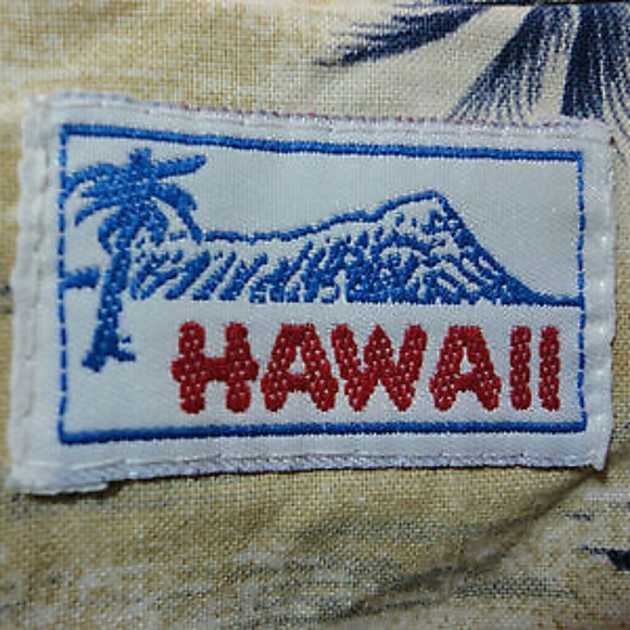 HAWAII BRAND mens HAWAIIAN Shirt. Large - Picture 3 of 3