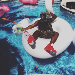 Meet your Posher, Rooby