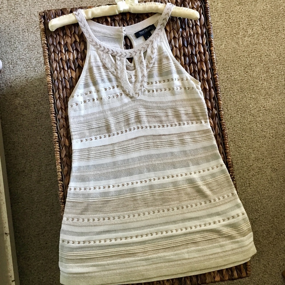 🌹PRICE DROP🌹White House Black Market top