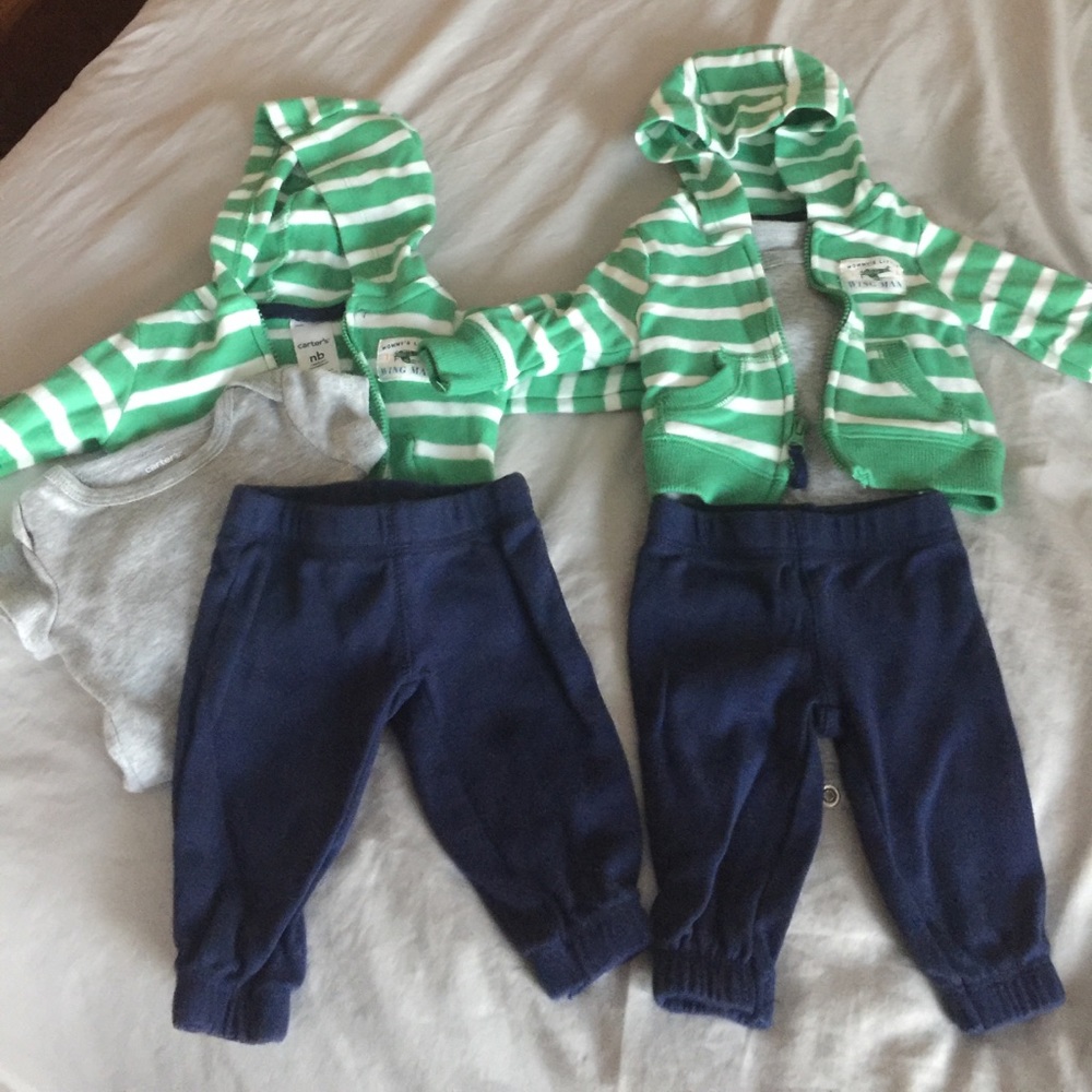 Twin boys! Carter's NB 3 piece outfits