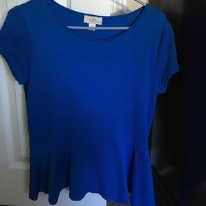 Blue Loft textured shirt.