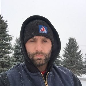 Meet your Posher, Travis