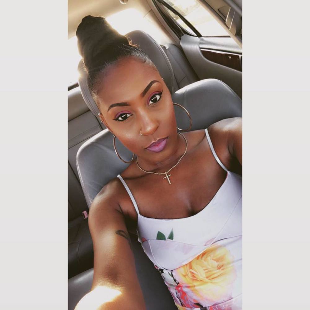 Meet your Posher, Brittney