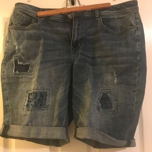 Distressed shorts