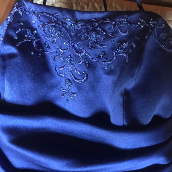 Bridesmaid dress! Size 4 - Picture 2 of 2