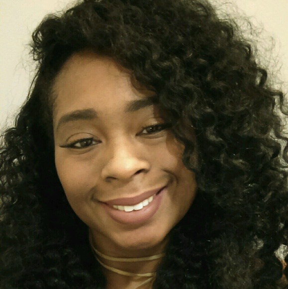 Meet your Posher, Tanisha - Picture 1 of 1