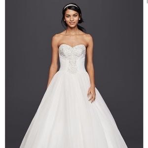 David's bridal wedding gown