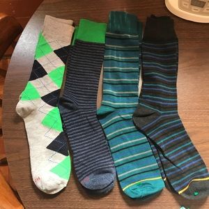 👣 NEW Hanes and Xhilaration Knee High Socks 👣