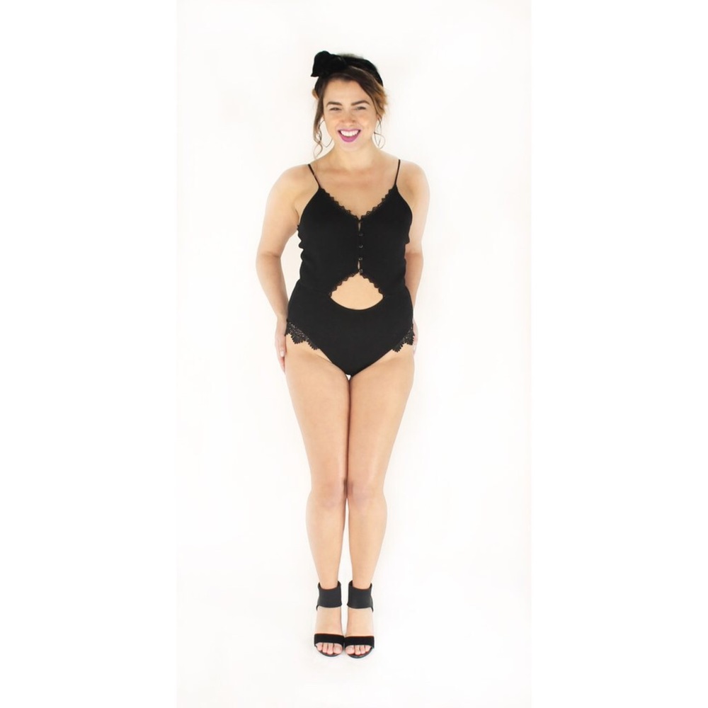 Lace Trim Bodysuit - Picture 2 of 5
