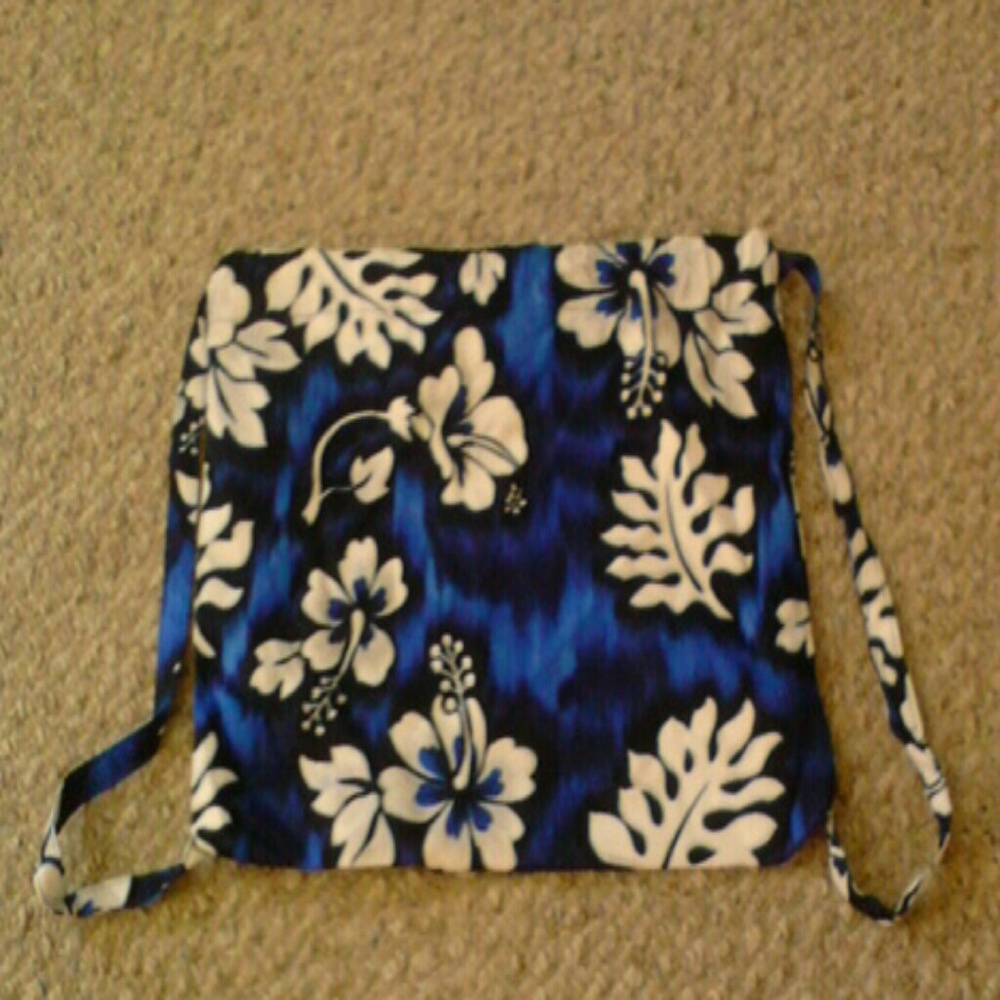 Drawstring bag - Picture 1 of 2